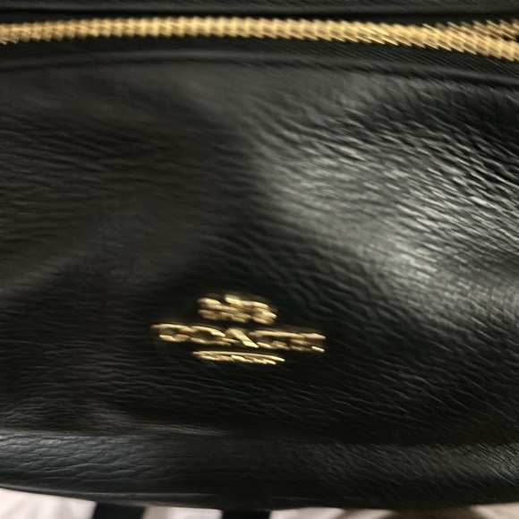 Coach black leather backpack with gold accents so nice perfect size - Picture 11 of 11